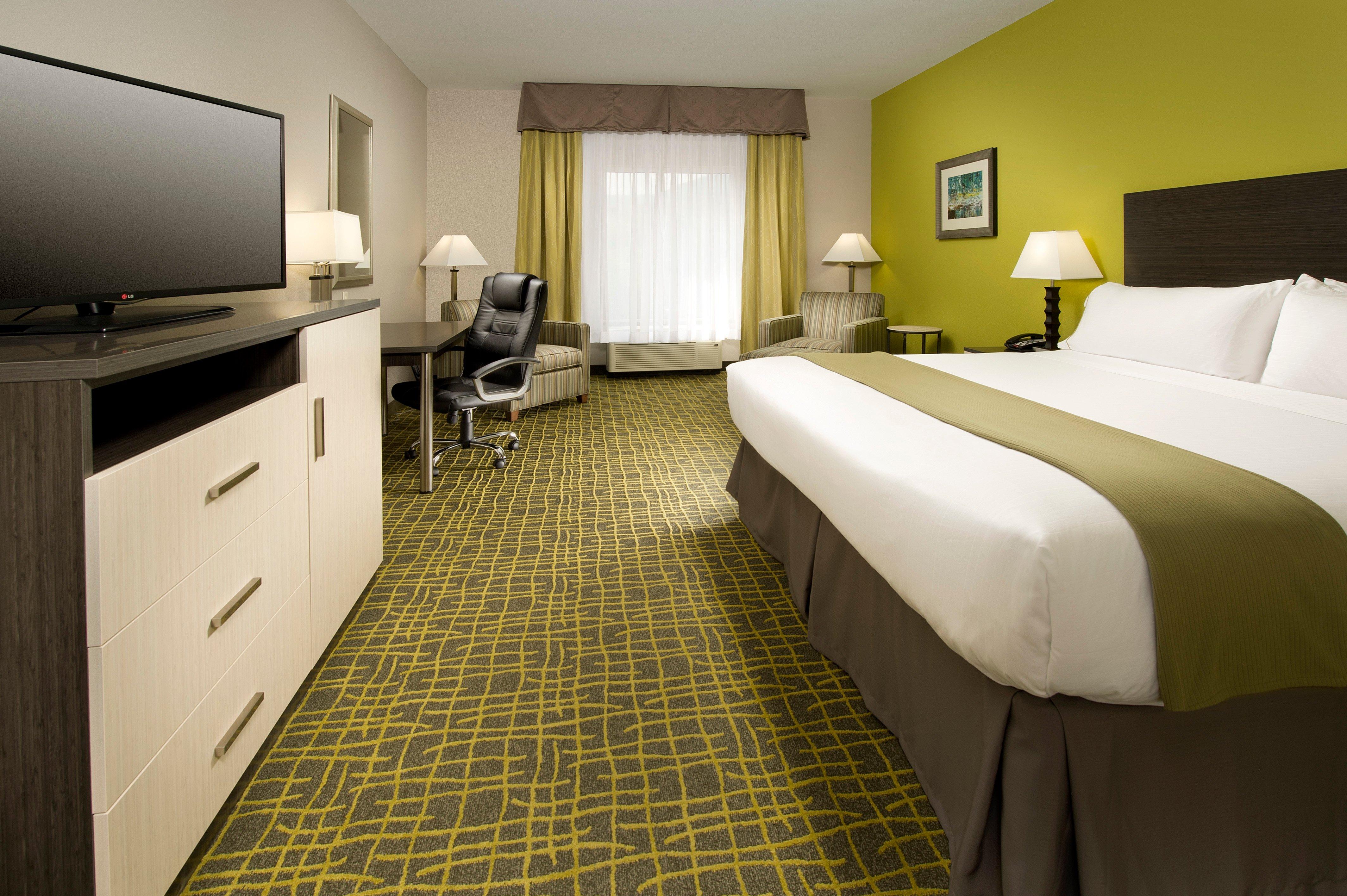 Express & By Ihg 2*