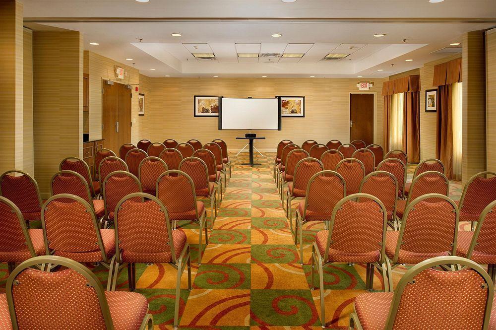 Hotel Express & By Ihg Caryville